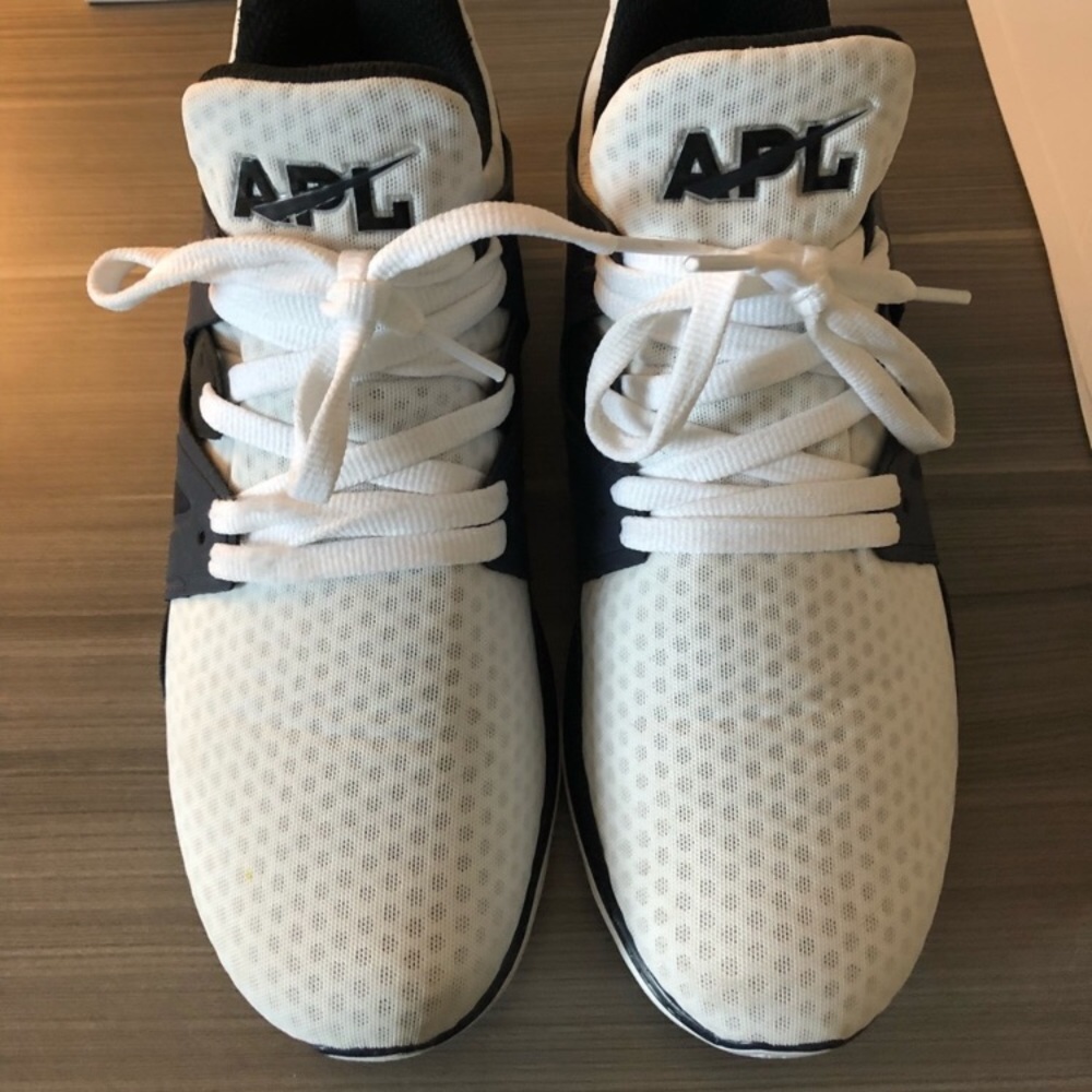 Cute and in good condition APLs!